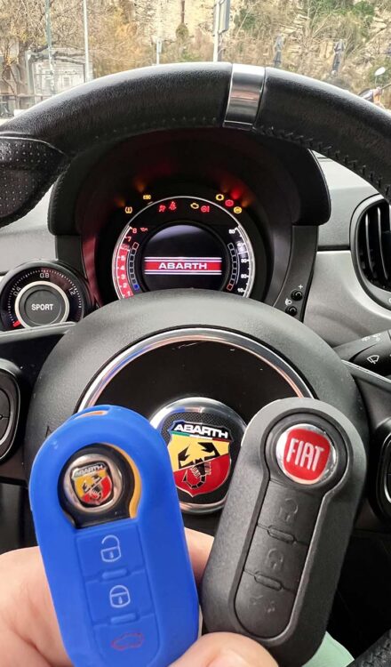 Κλειδί Abarth immobilizer Fiat - Υπηρεσίες κλειδιών immobilizer για Fiat στην Καβάλα